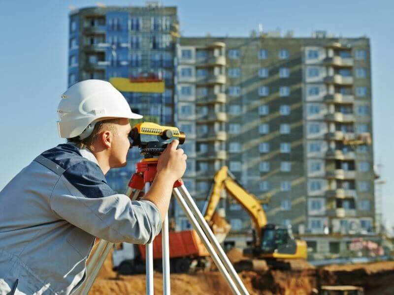 ALTA Survey of a commercial lot in Dallas TX evaluating available space for future building expansion